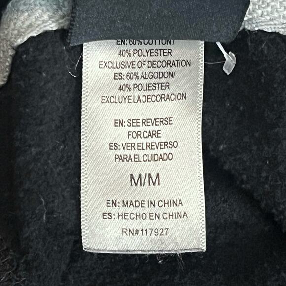 Reebok Black Geometric Hoodie Mens Size Medium Pullover Sweatshirt Athletic Wear - Picture 4 of 15